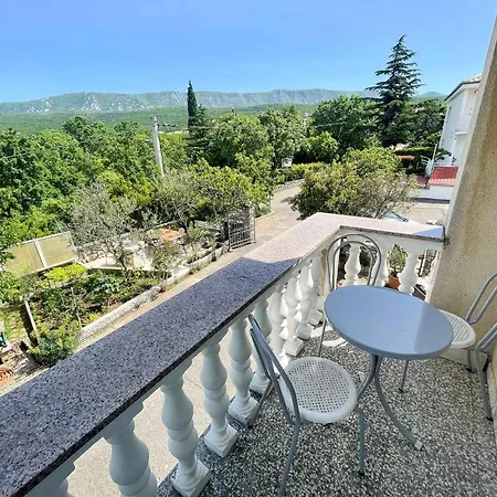 In 41875 Jadranovo