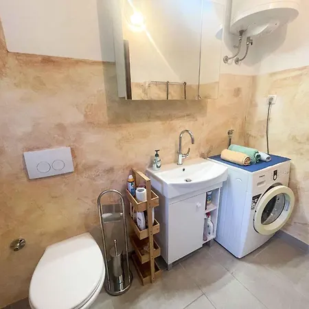 In 41875 Apartment