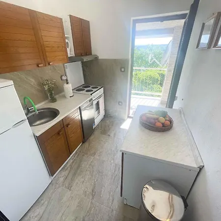 Apartment In 41875 Jadranovo