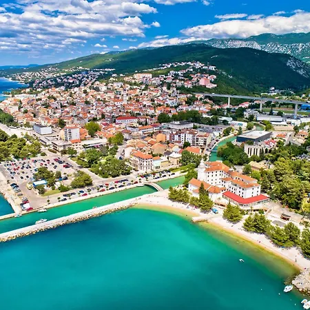 In 41875 Lejlighed Jadranovo